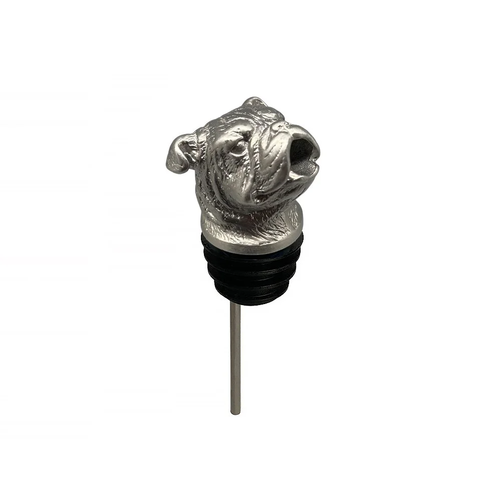 MENAGERIE WINE POURERS